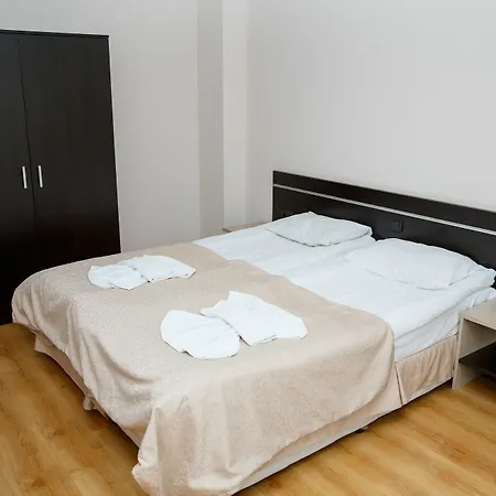 Sunrise Park Complex - Free Wellness