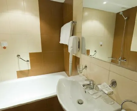 Aparthotel Sunrise Park Complex - Free Wellness 4*