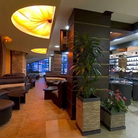 Sunrise Park Complex - Free Wellness Aparthotel