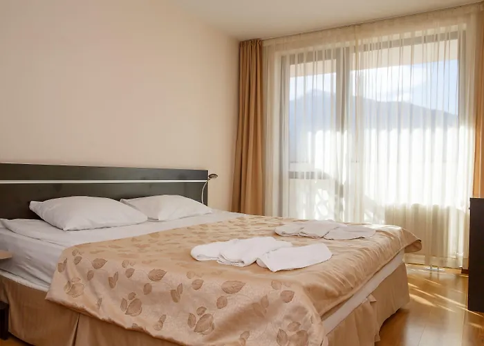 Sunrise Park - Free Wellness Apartmanhotel Banszko
